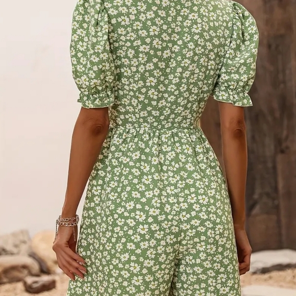 Floral Print Romper - Picture 2 of 3